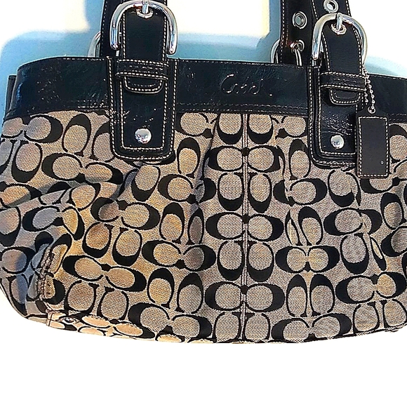 Coach Handbags - Coach Handbag